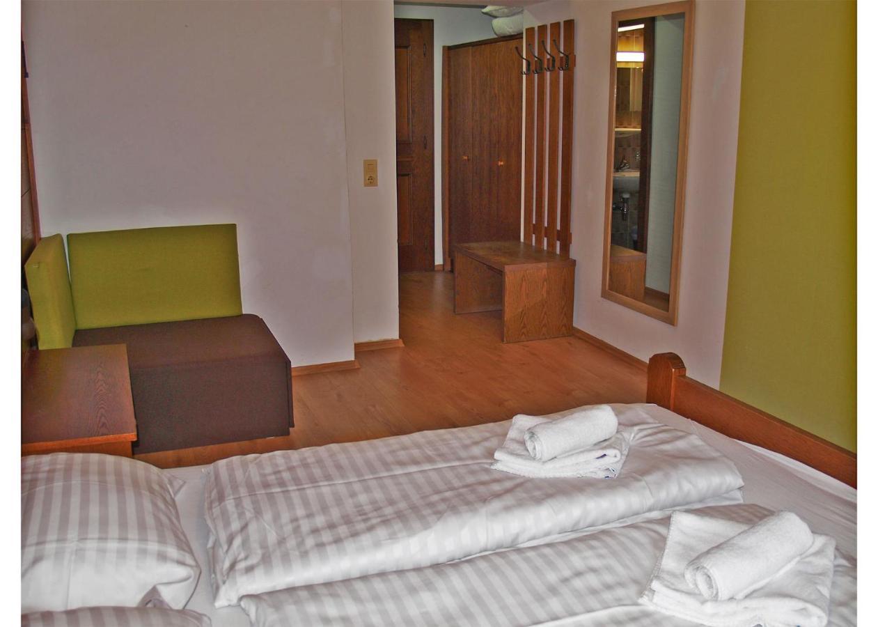 Aineterhof Bed & Breakfast Екстериор снимка